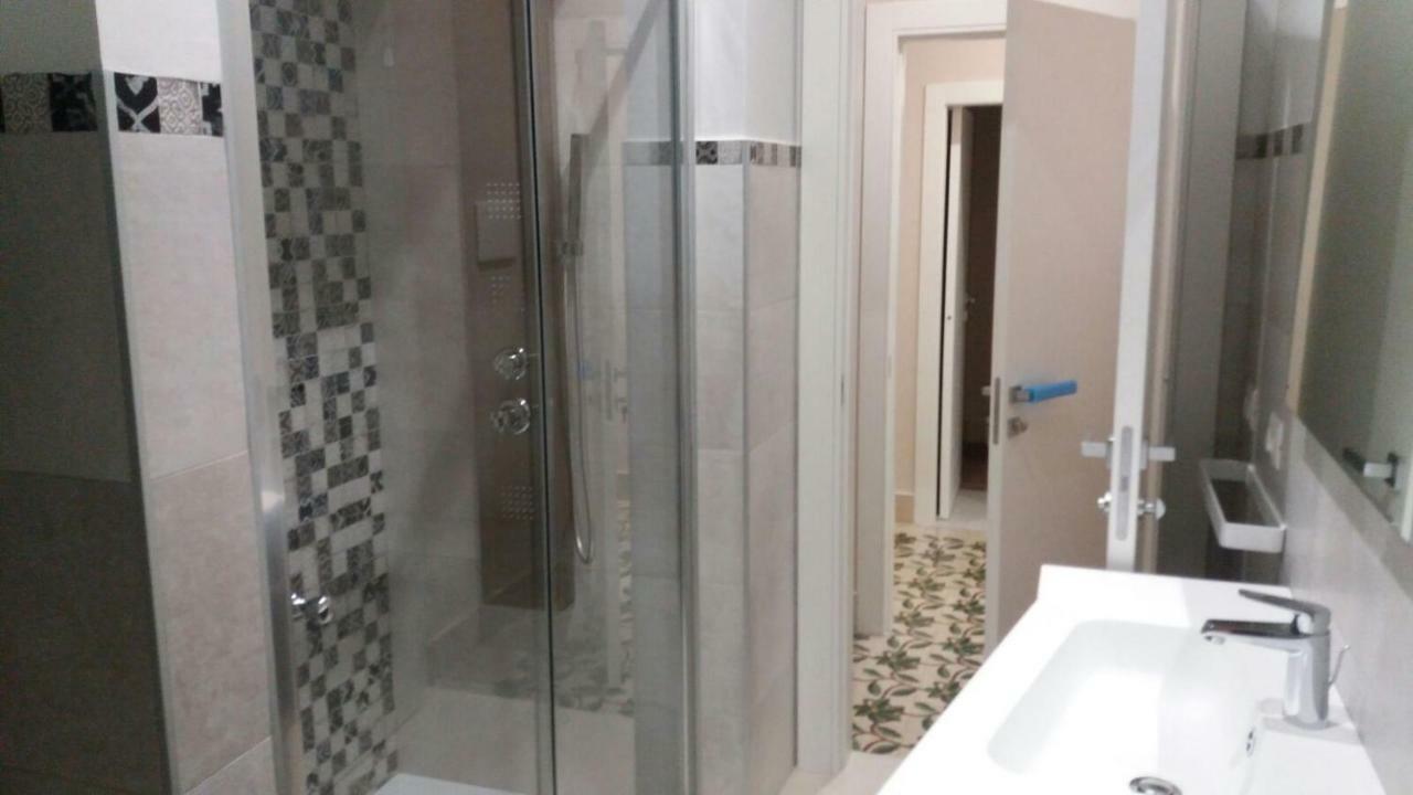 Casa Isabela Luxury Rooms Melfi Ngoại thất bức ảnh
