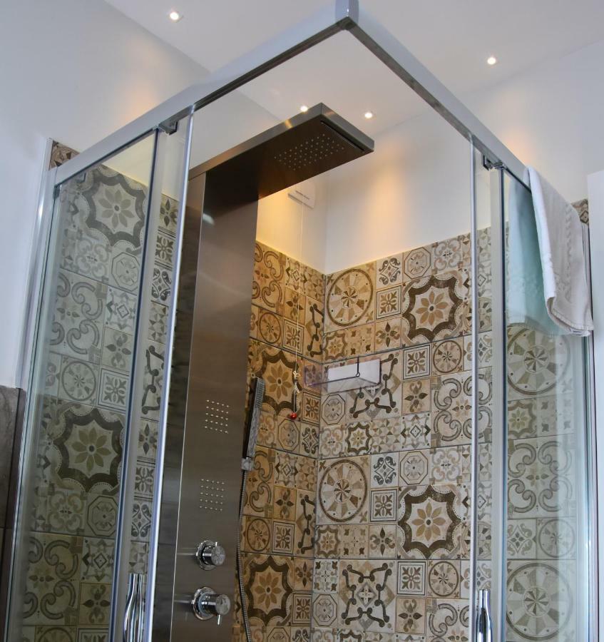 Casa Isabela Luxury Rooms Melfi Ngoại thất bức ảnh